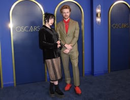 Billie Eilish and Finneas who previously wore pro Gaza pins