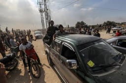 Palestinians storm Israeli territory, east of the city of Khan Yunis, south of the Gaza Strip, October 7, 2023.