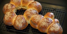 Key challah.