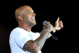 Eyal Golan