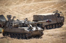 IDF artillery units near Lebanon-Israel border