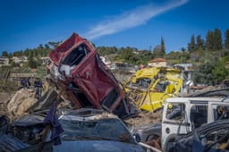 Iranian ballistic missile hits Eshtaol