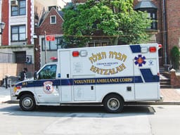 Hatzalah ambulance