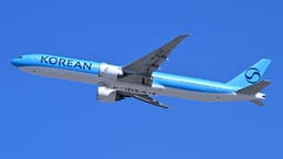 Korean Air Boeing 777 