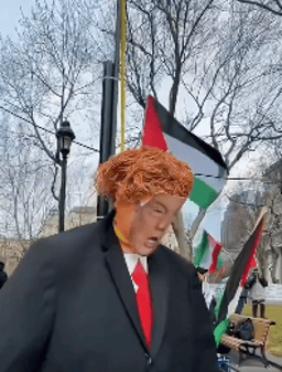 Hanged effigy of US President Trump