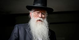 MK Porush
