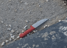 Knife
