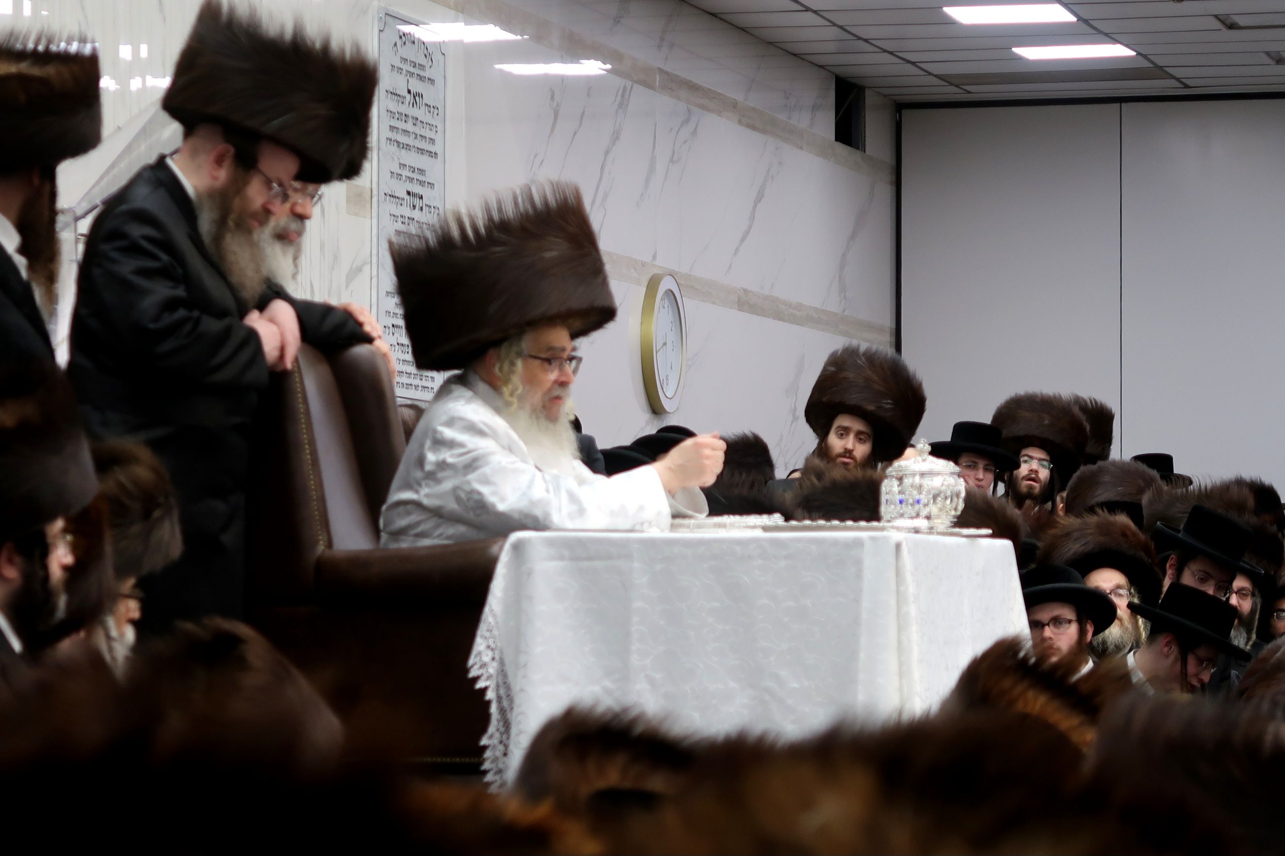 Motzaei Rosh Hashanah at the Satmar court