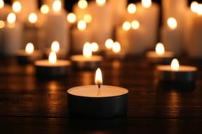 Memorial candle