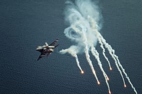 Fighter Jets heading to Iran