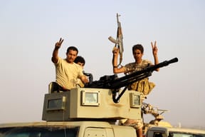 Violent battles between government forces and Houthi rebels in the north of Hajjah Governorate, bordering Saudi Arabia