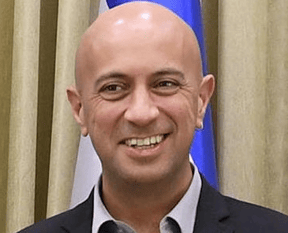 Avi Issacharoff