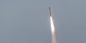 Missile (Illustration)