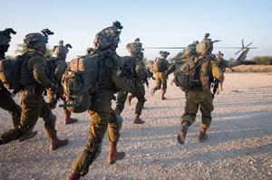 Maglan fighters training