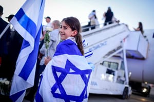 New immigrants from France arrive on a special " Aliyah Flight" at the Ben Gurion airport in central Israel on August 1, 2024.