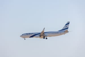 El Al plane