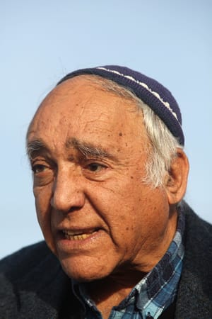 Moshe Zar, at the outpost of Ramat Gilad