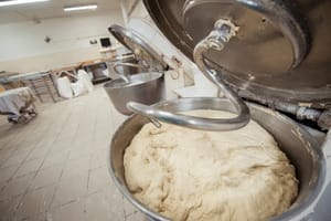 Dough kneader