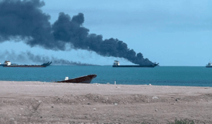 US strikes Iranian ships