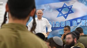 Netanyahu visits Hashmonaim unit