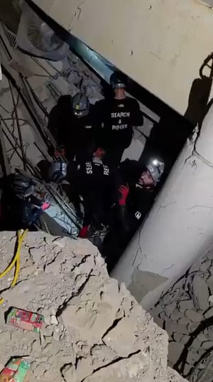 The Caracas Collapse: Horrifying Footage Exposes Total Devastation as Twin Earthquakes Flatten Venezuela