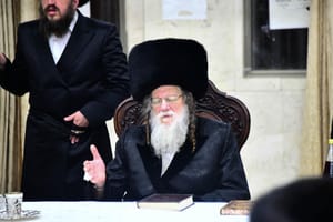 The Modzitz Rebbe at the Motzaei Rosh Hashanah tisch