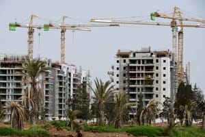 Housing prices. Illustration