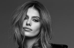 "A Girl of Faith": Odeya releases new album