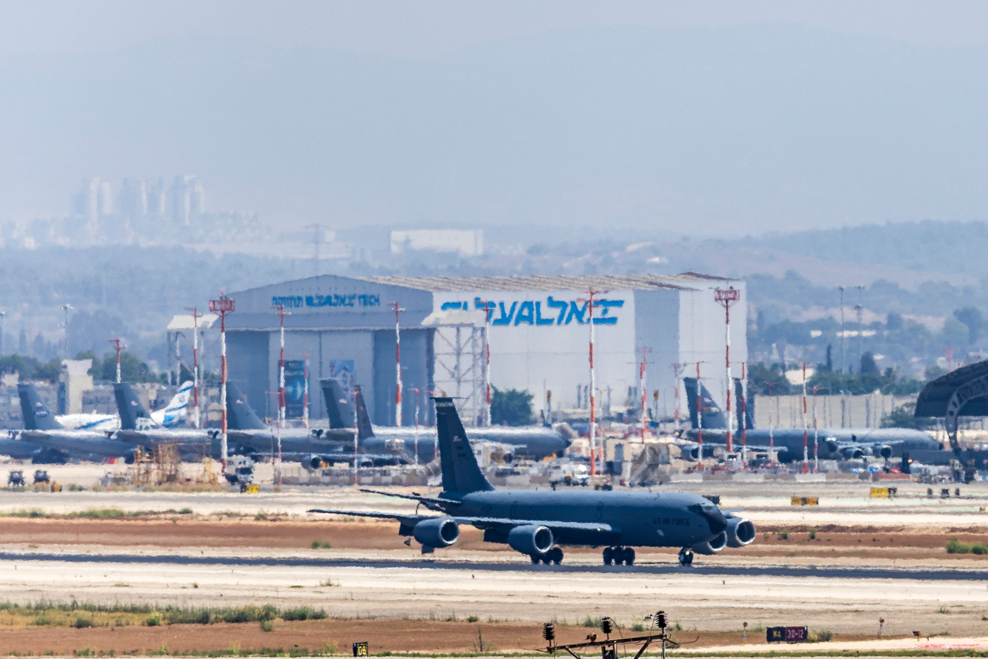 Refuelling aircraft at Ben Gurion Airport