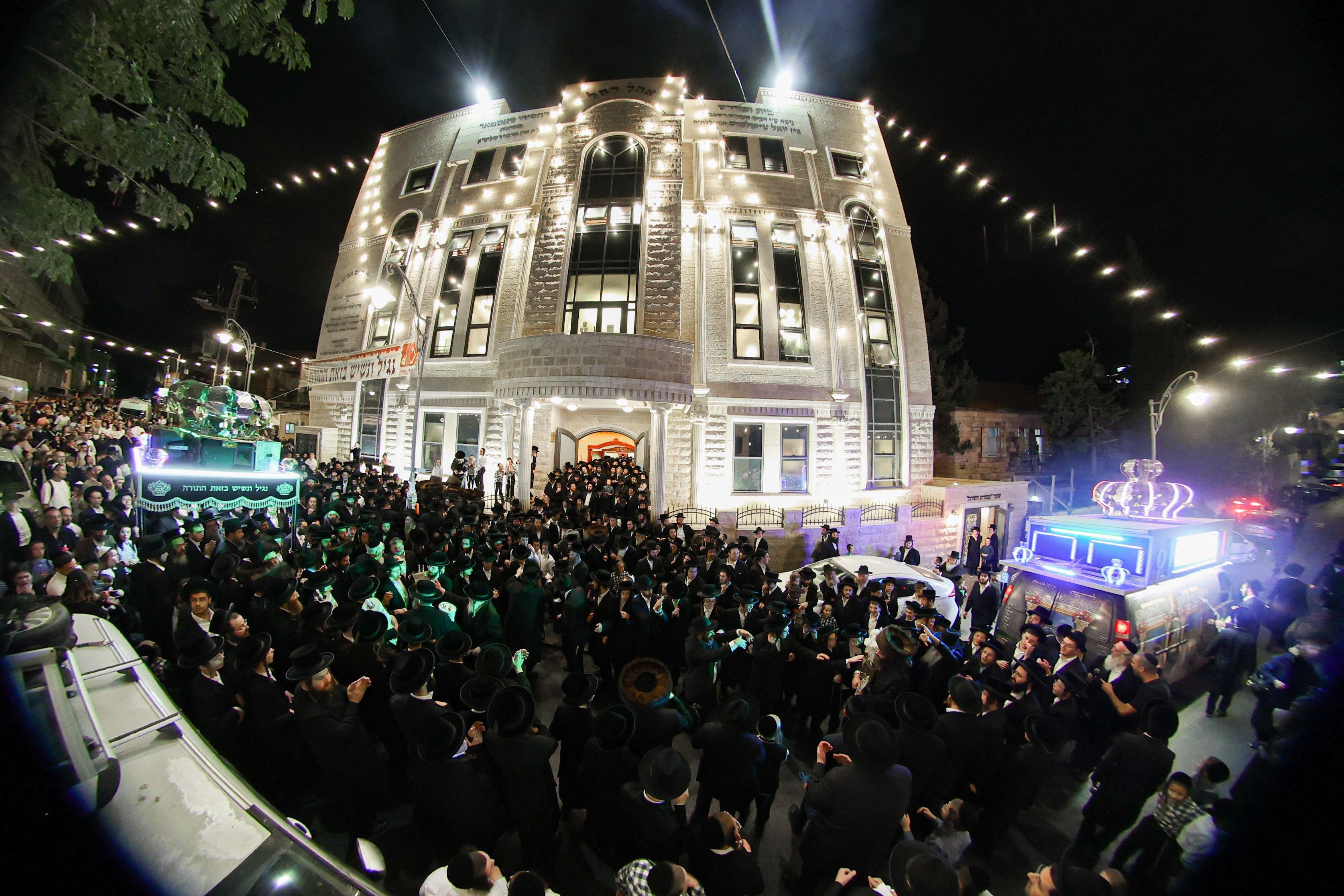 The hachnosas Sefer Torah
