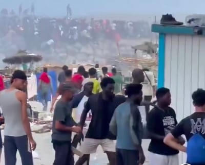 Moroccan Migrants Protest in Spanish Enclave of Ceuta, Demanding Asylum