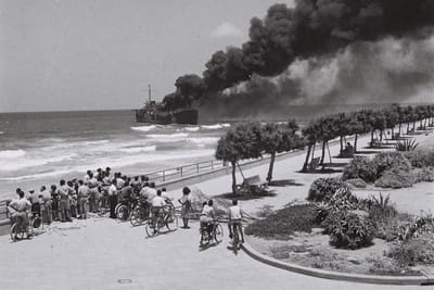 Altelena goes up in flames, June 1948