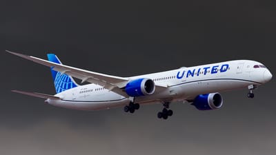 A United Airlines Boeing 787-10 arrives at Ben Gurion airport in Tel Aviv