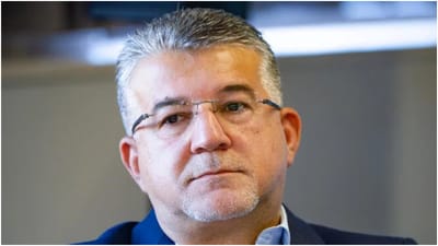 Joint List's Jabareen Says Party Ready to Help Oust Netanyahu