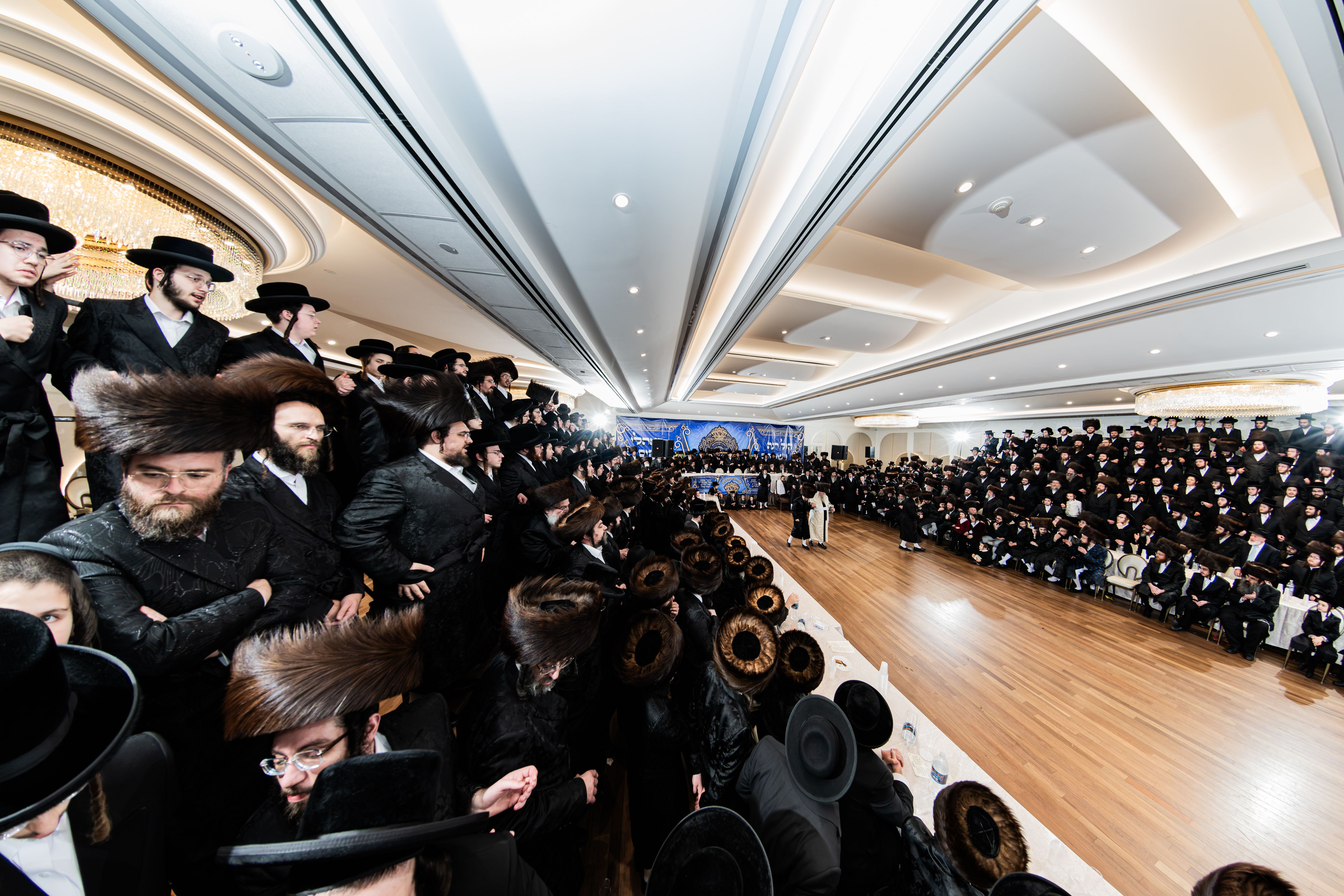 Simcha of the Nikolsburg-Razla-Yemering-Kretchnif Siget families