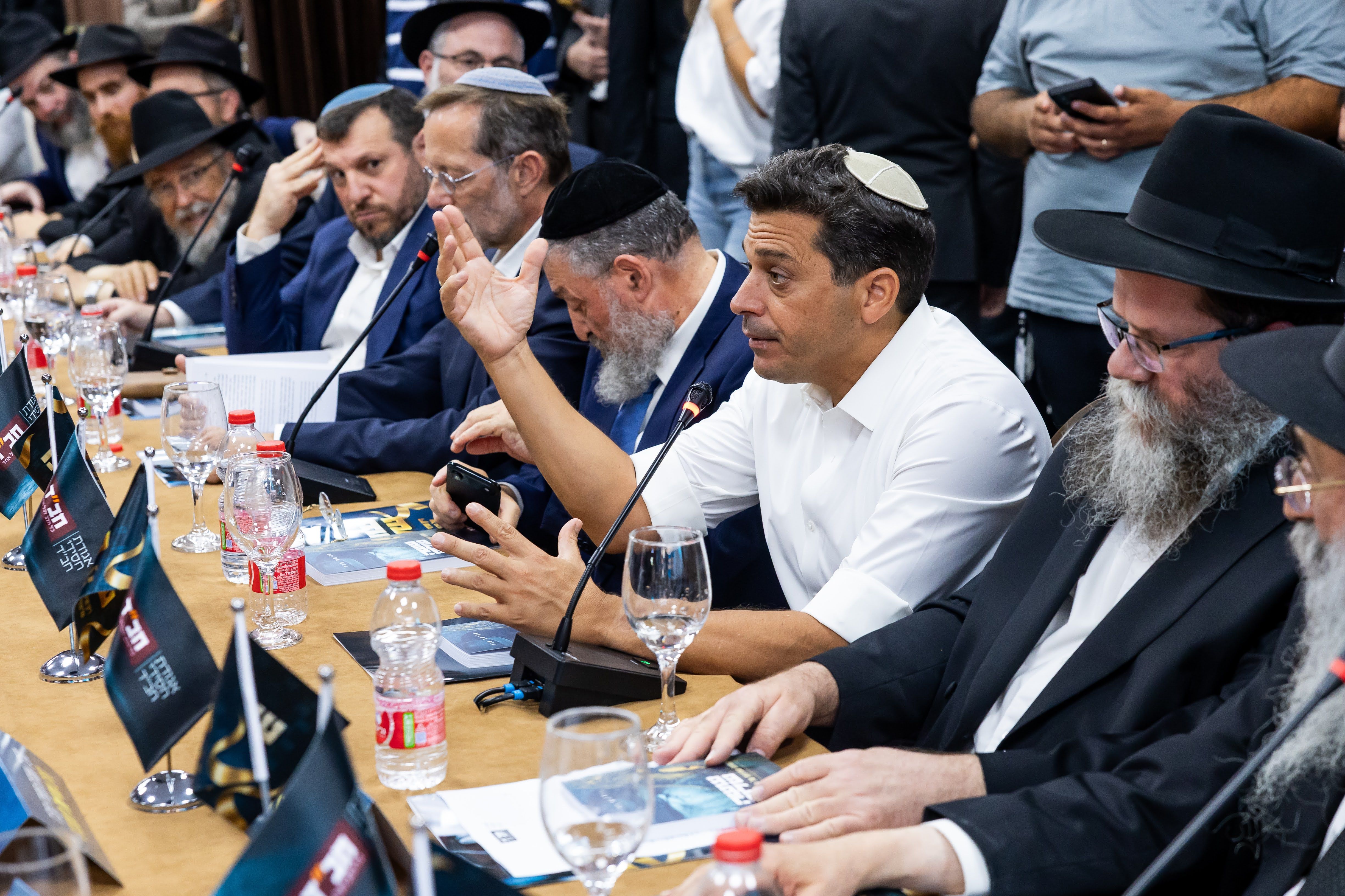 The "Making Peace" book launch event at Chabad headquarters