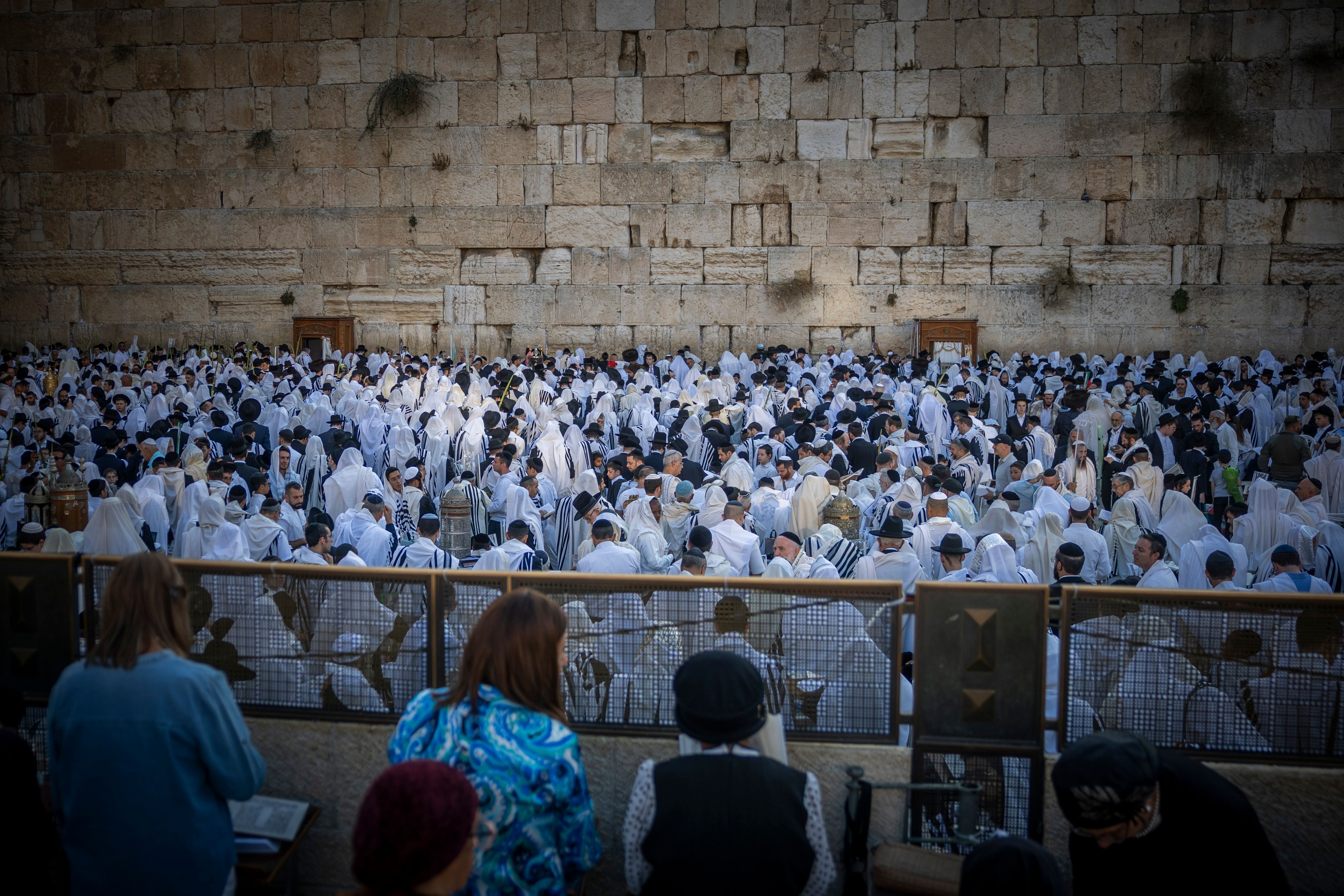 Birkas Kohanim at the Western Wall