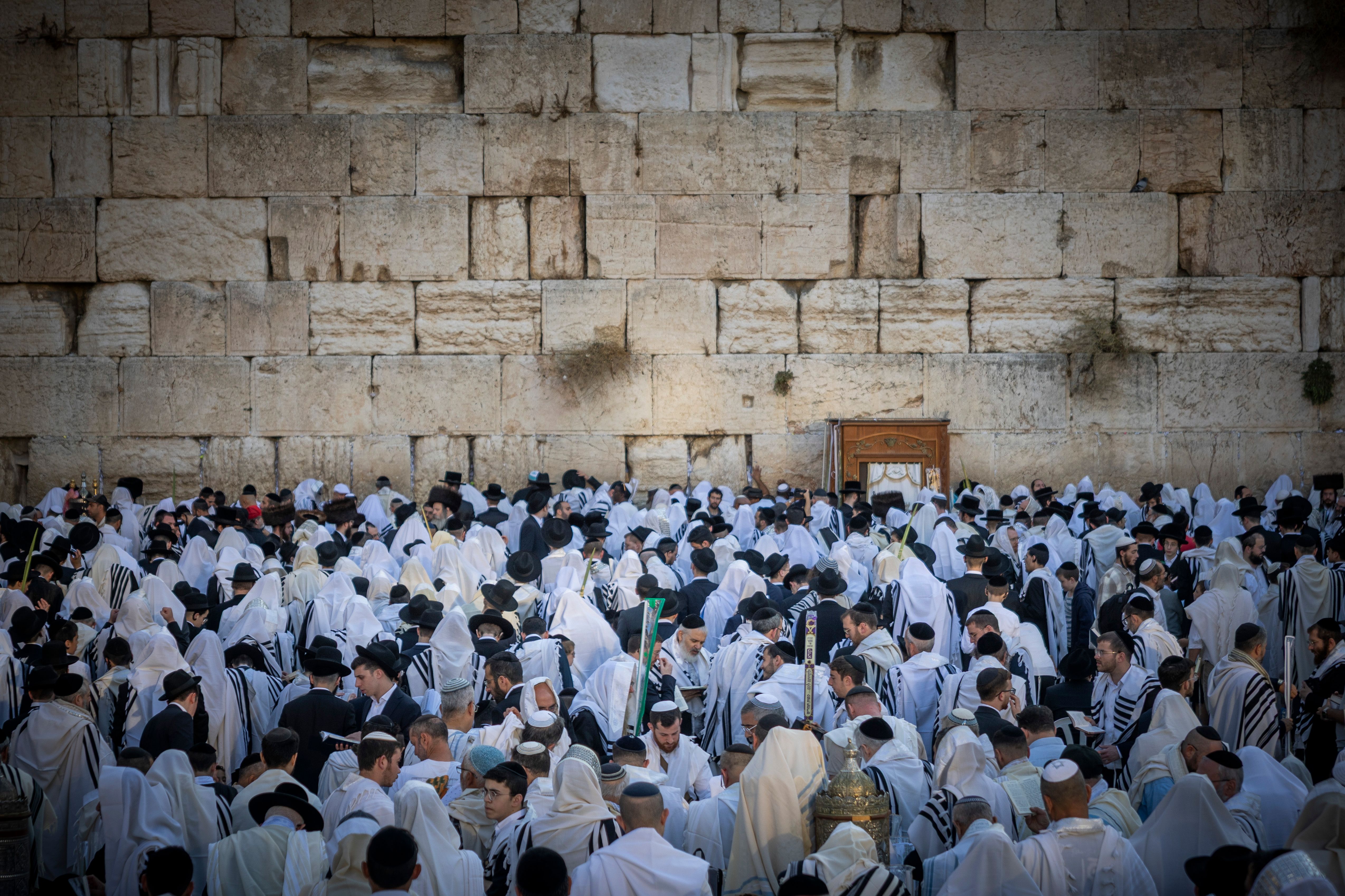 Birkas Kohanim at the Western Wall