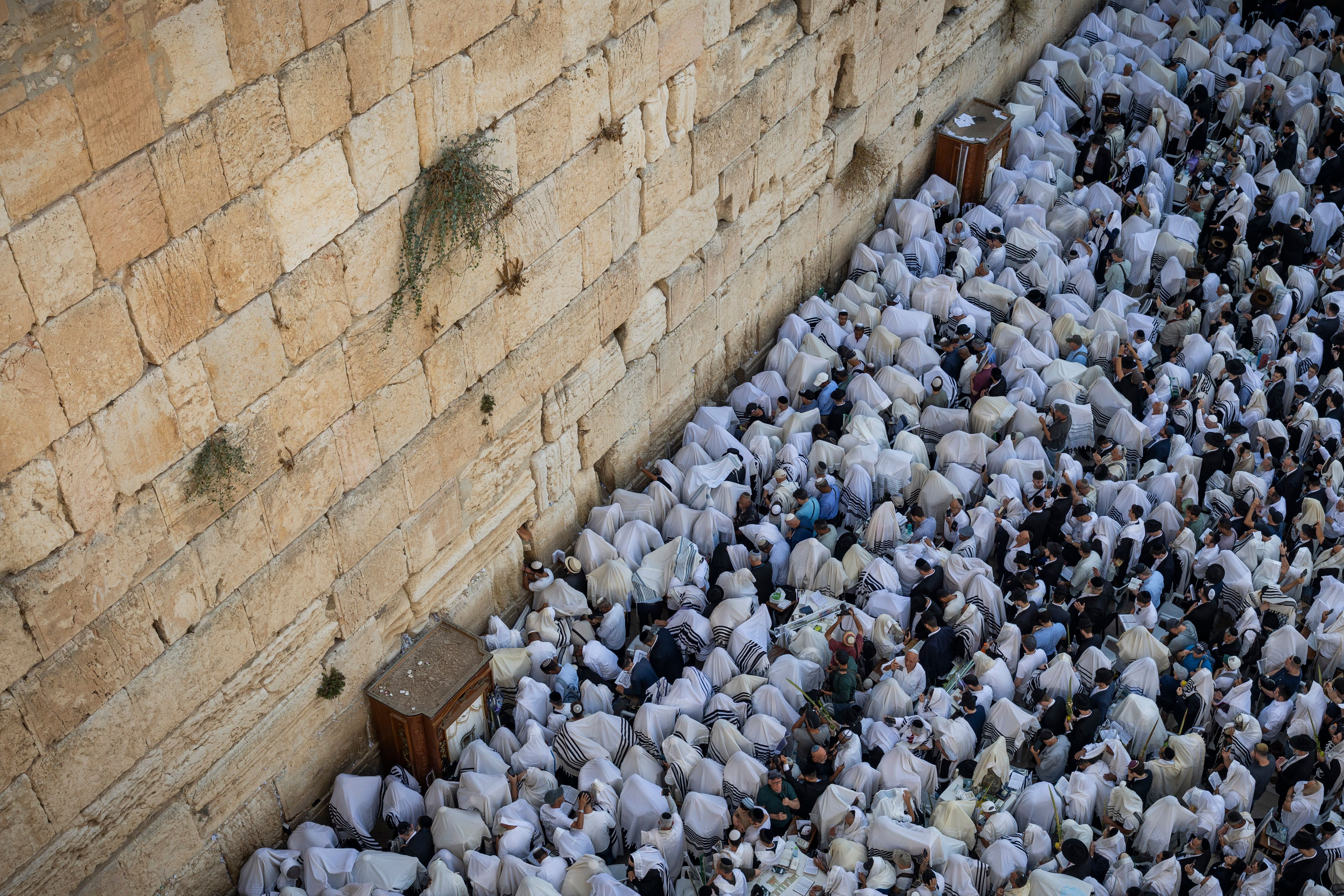 Birkas Kohanim at the Western Wall