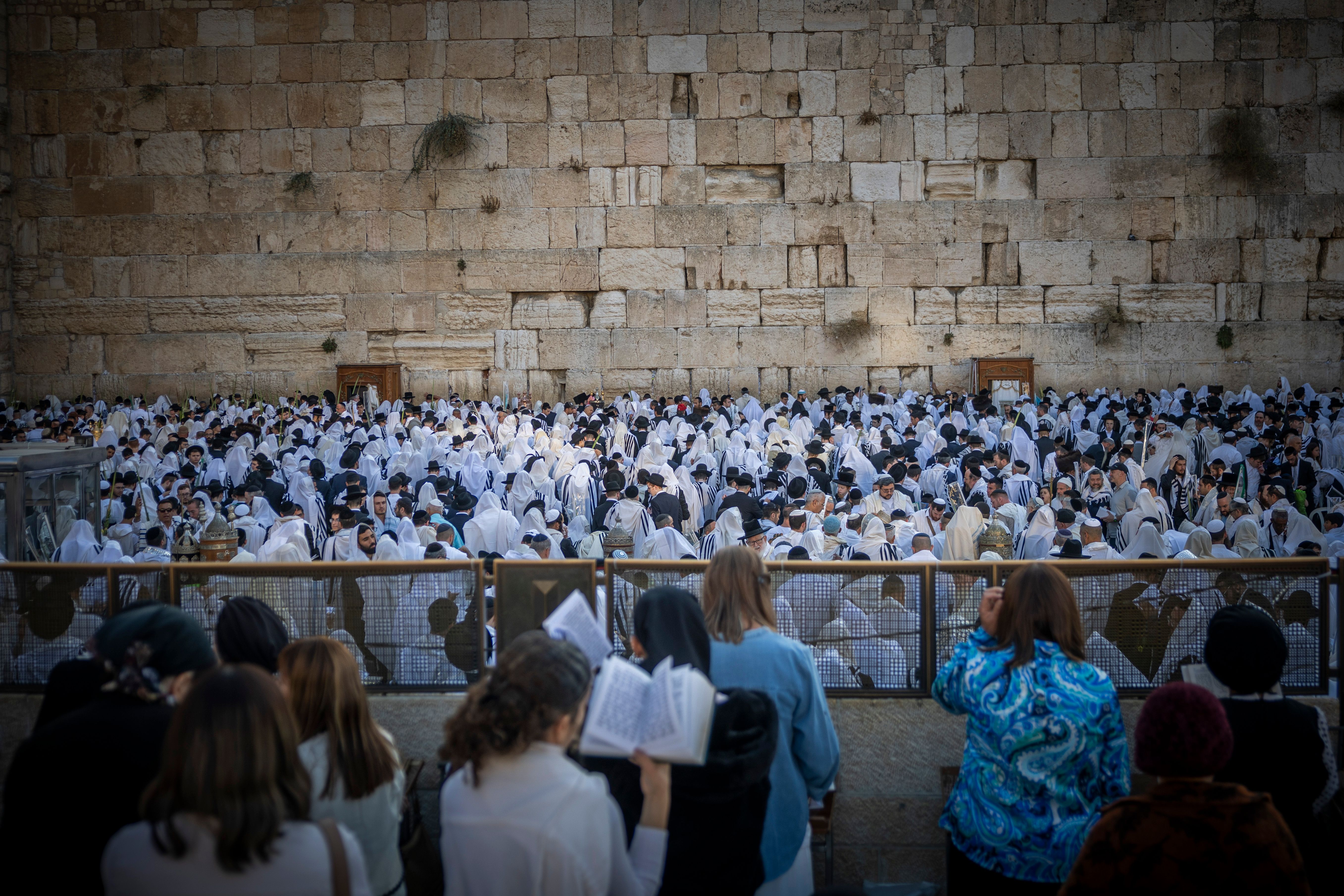 Birkas Kohanim at the Western Wall