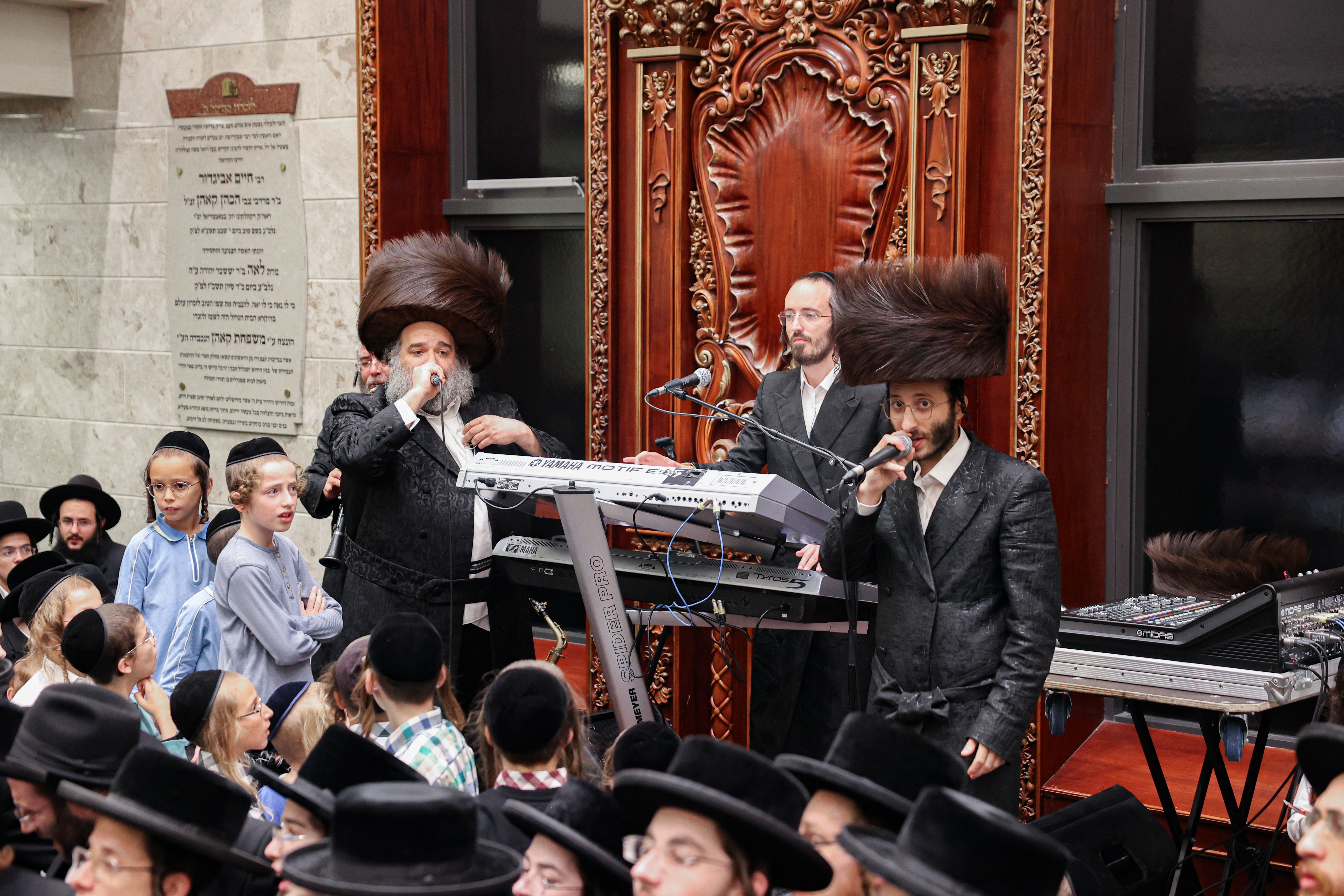 The hachnosas Sefer Torah