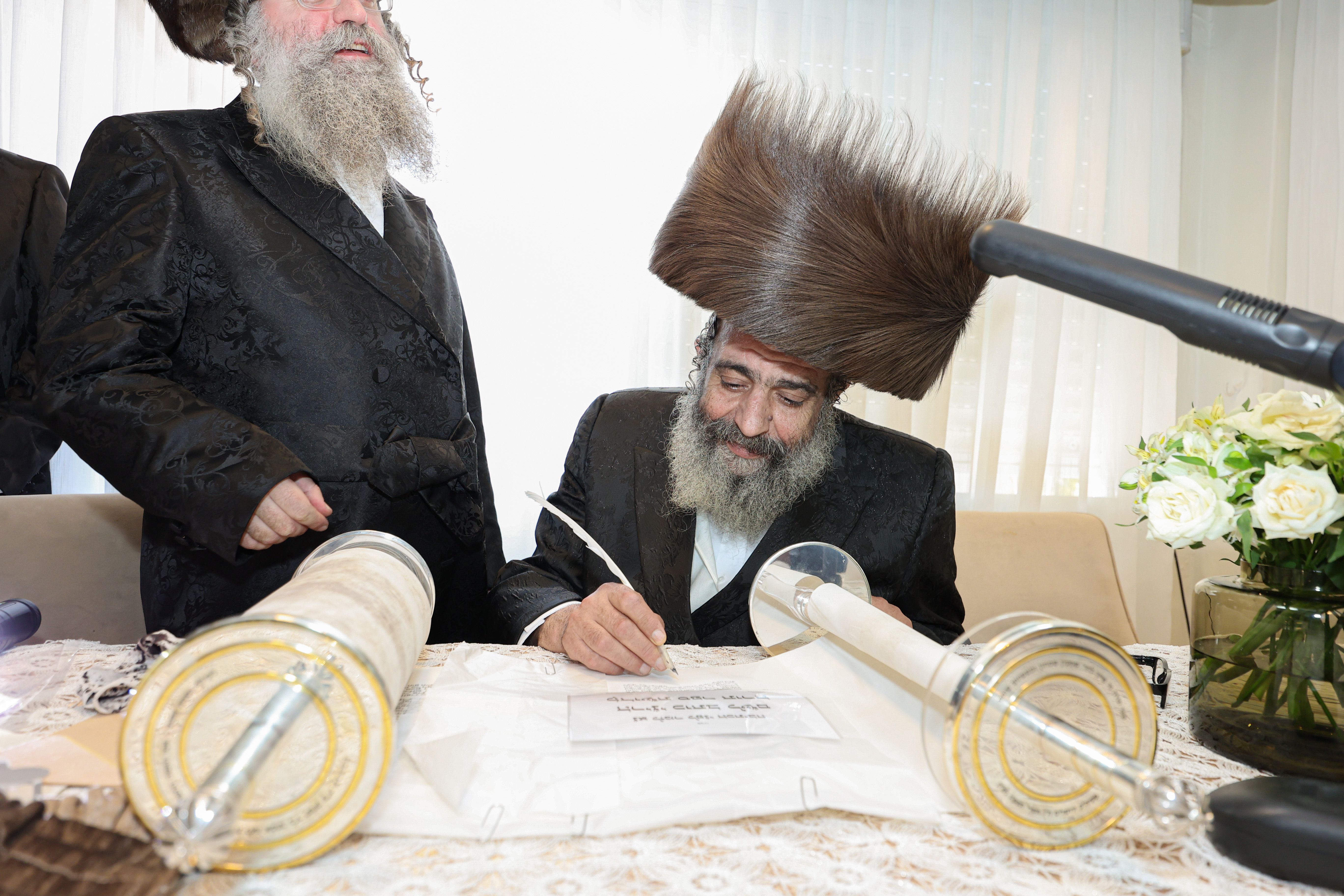 The hachnosas Sefer Torah