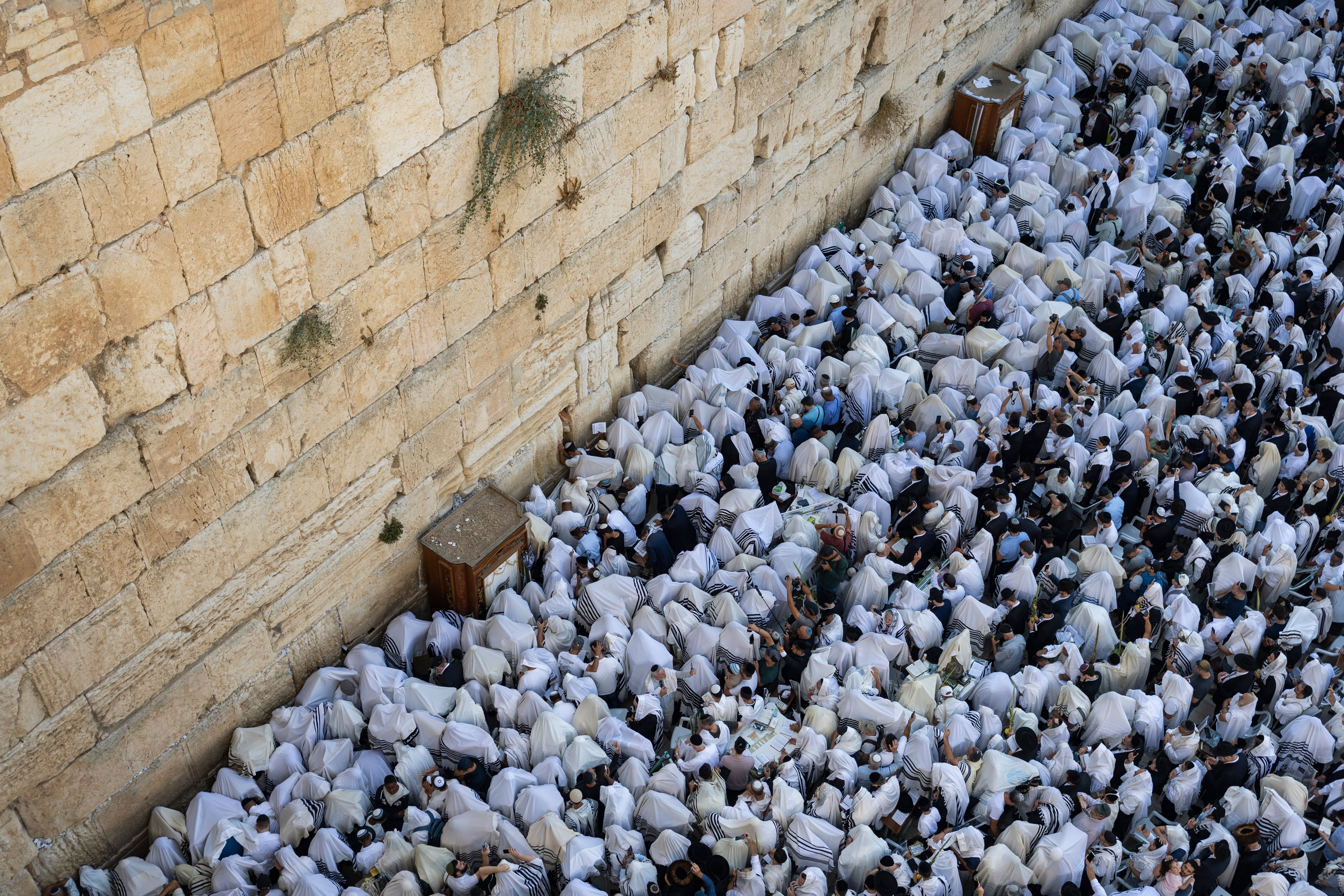 Birkas Kohanim at the Western Wall
