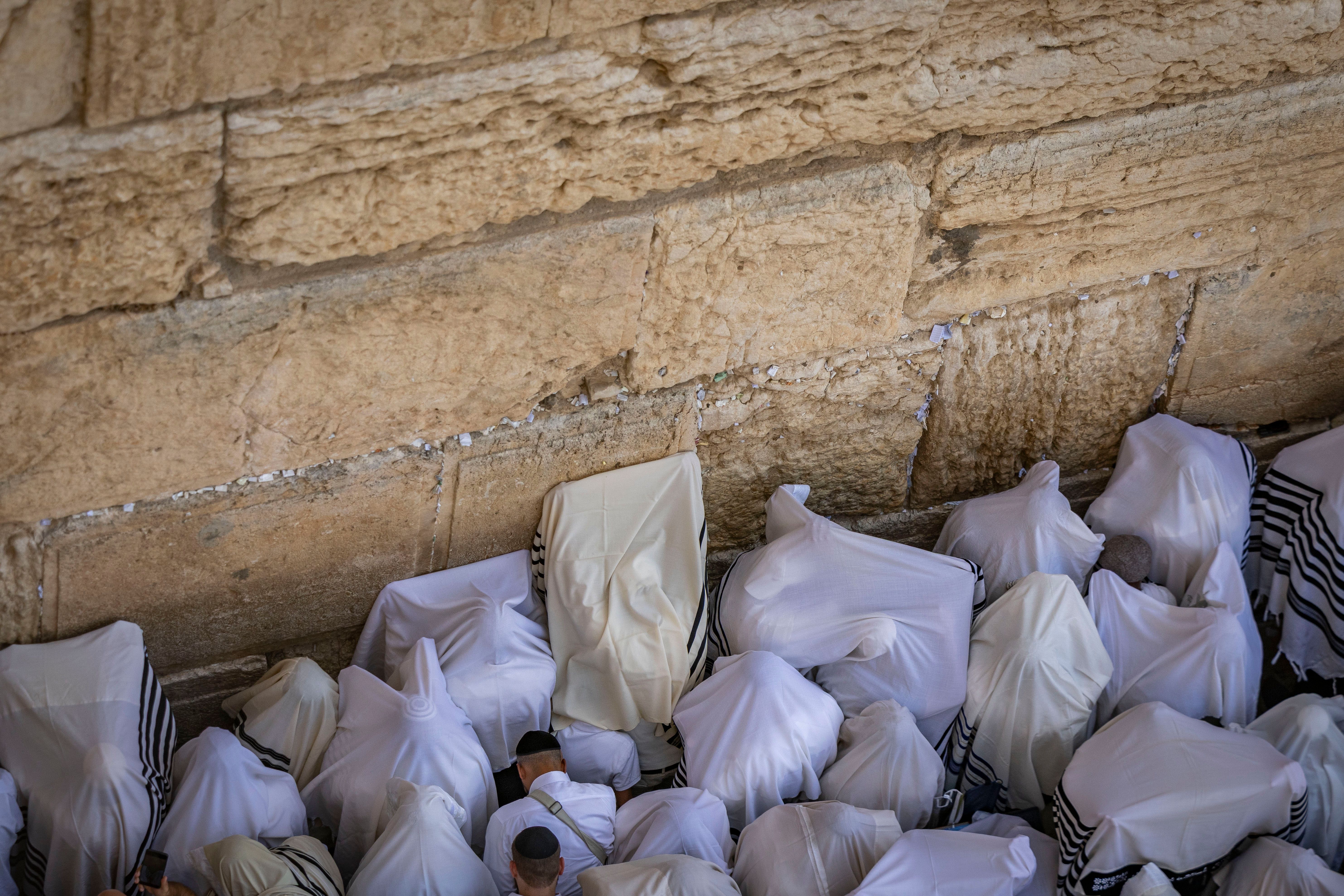 Birkas Kohanim at the Western Wall