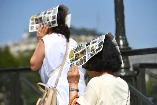 Heat wave hits France
