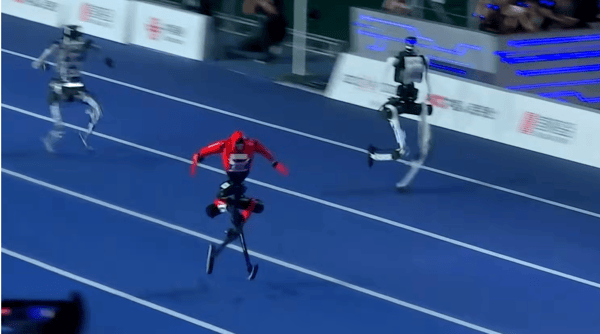 Chinese Humanoid Robot Runs 100 Meters Faster Than Usain Bolt's World Record