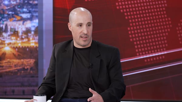 Dr Golub: Internal Division is More Dangerous than Iran 