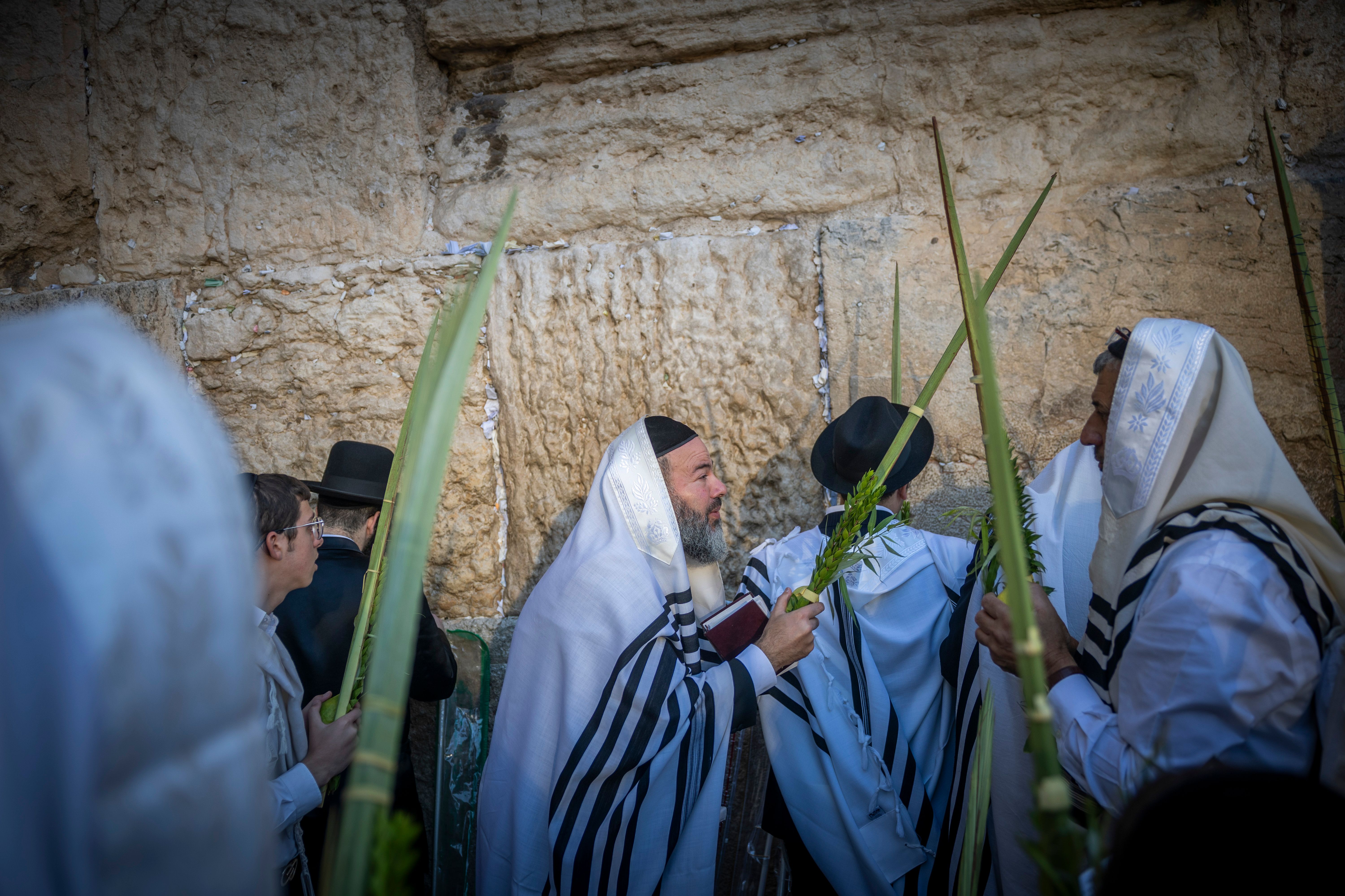 Birkas Kohanim at the Western Wall