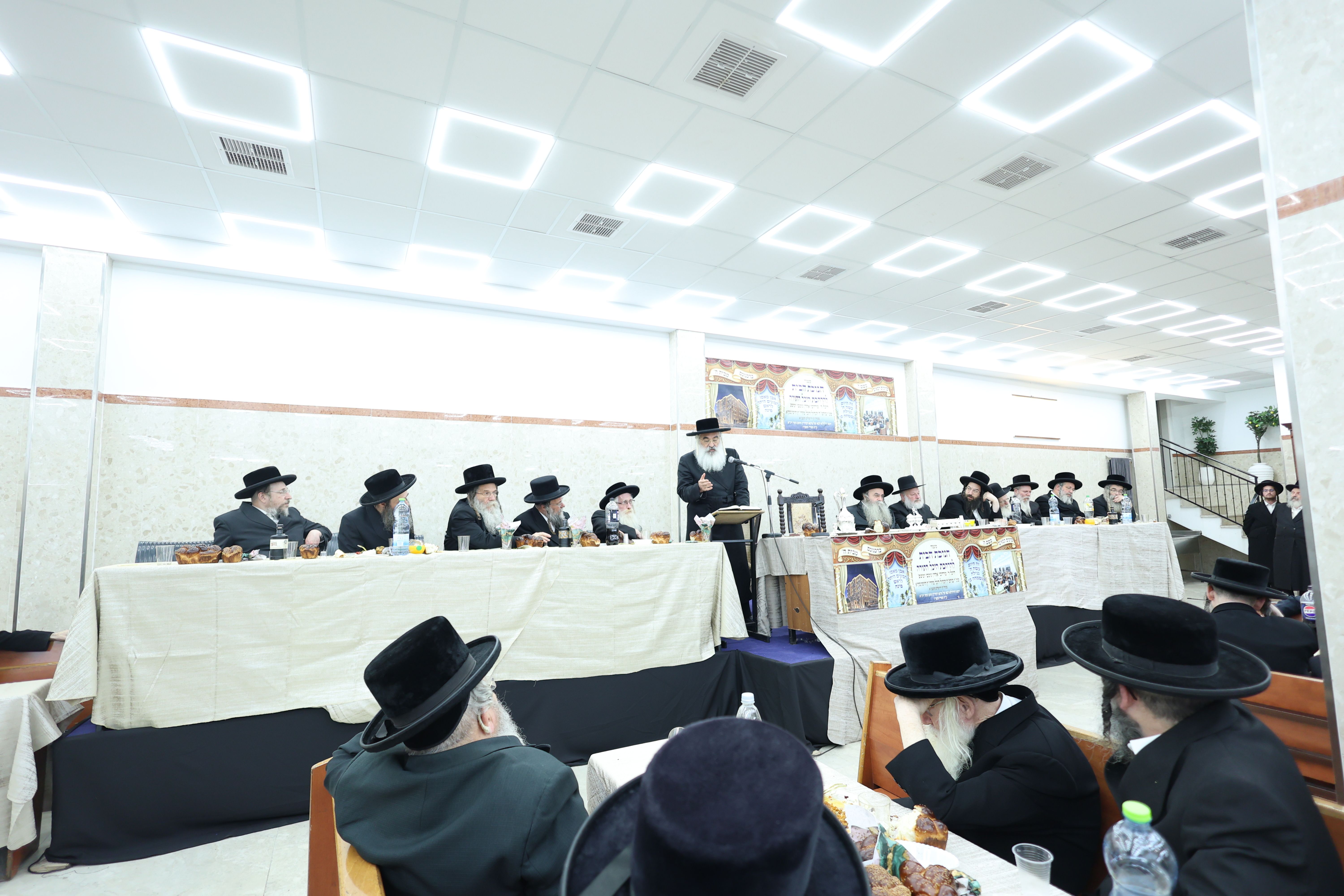 Dedication of Heichal HaTorah at Dushinsky