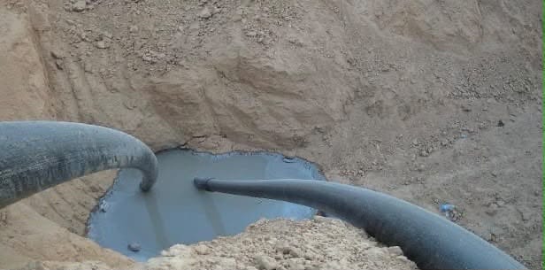 Sealing the tunnel with concrete